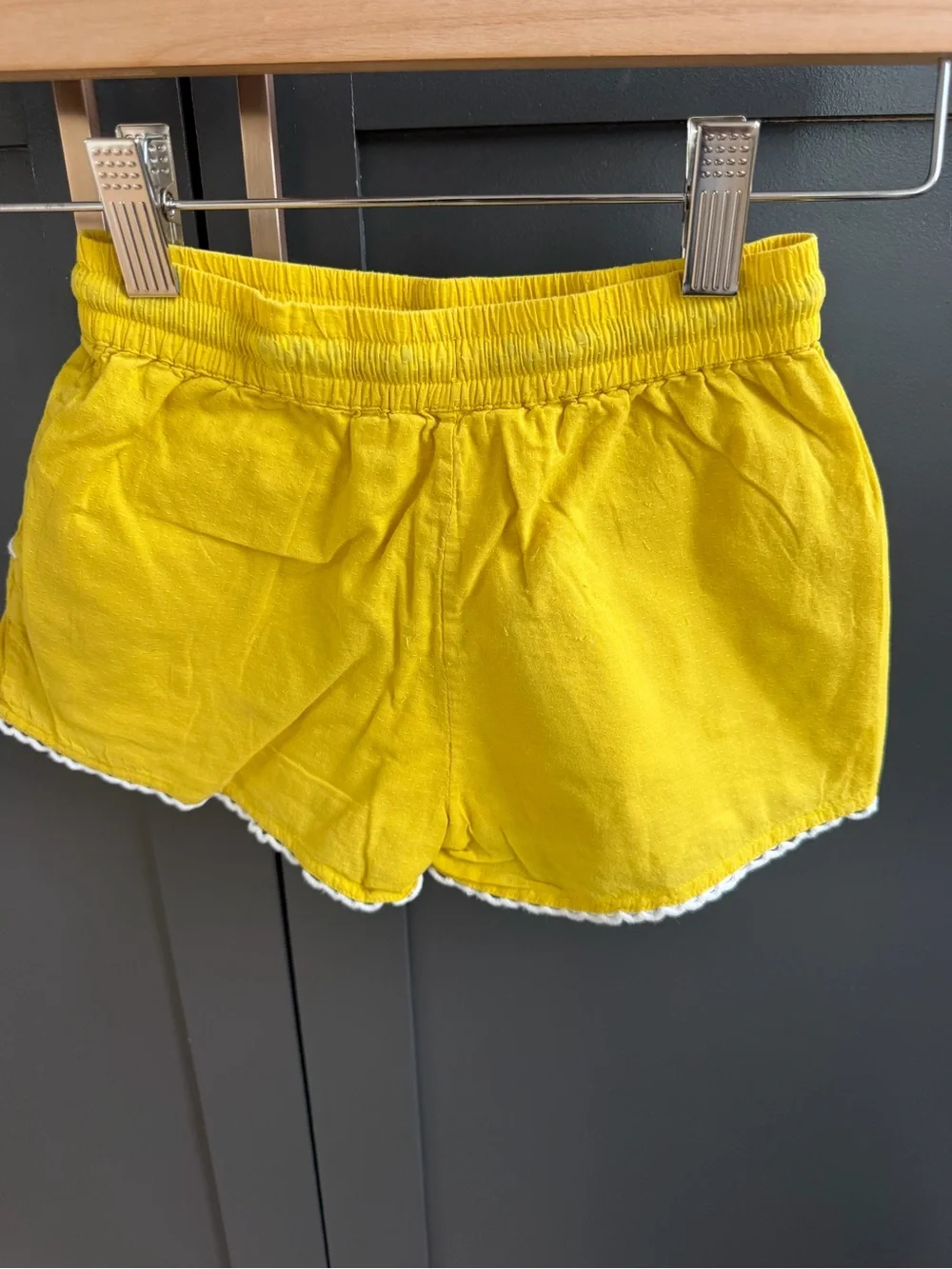 Mini Boden Yellow Cotton Shorts with Blue Floral Embroidery, Lace & appliqué 4Y